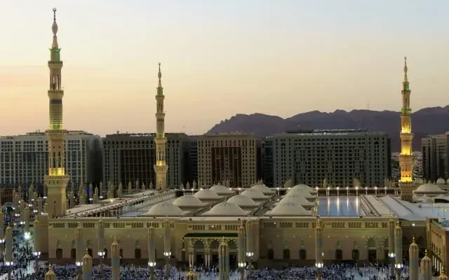 14-nights-4-star-umrah-package-1754379554467