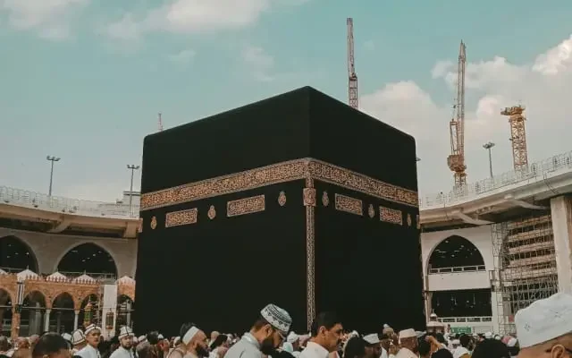 20-nights-3-star-umrah-package-1754377619225