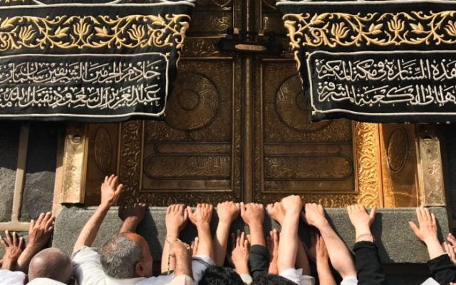 Learning-Sacrifice-and-Love-From-Eid-Al-Adha-700x500